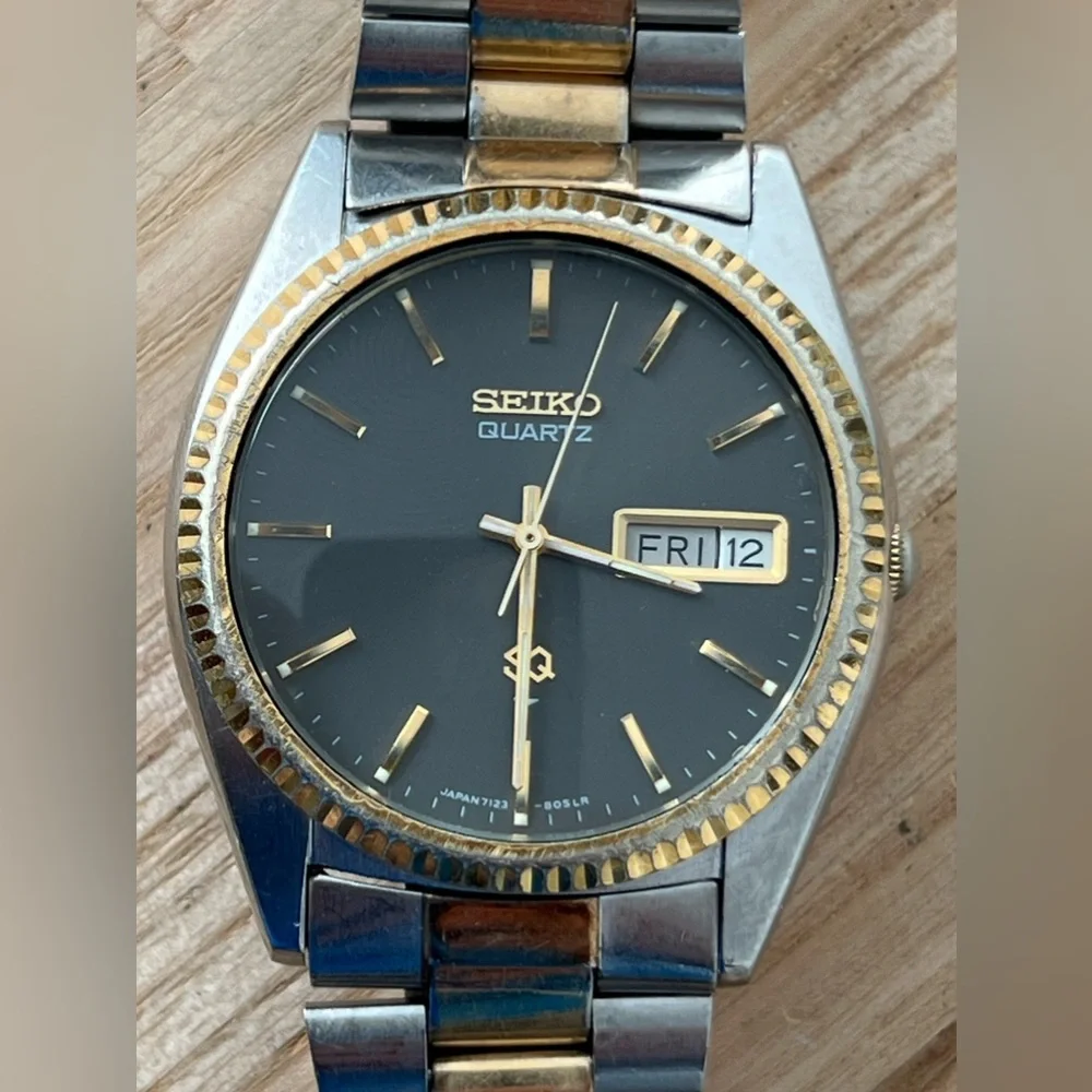 Seiko SQ Presidential Vintage Men’s Watch Rare Dark Gray Dial Two-Tone Bracelet